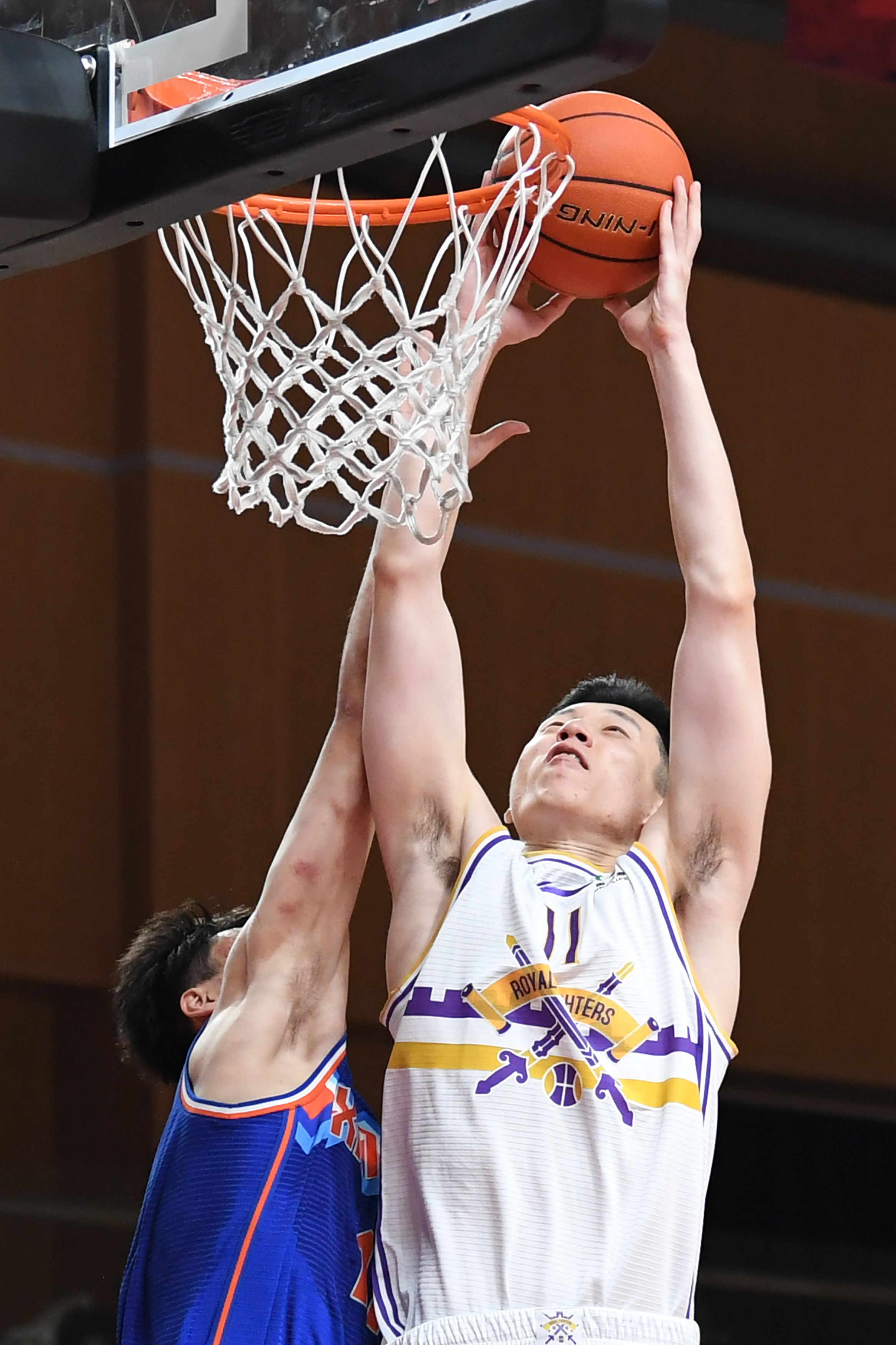 表现抢眼 表现抢眼