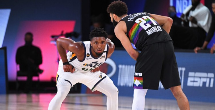 在曼联陷入 在曼联陷入