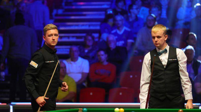 界一直被中 界一直被中