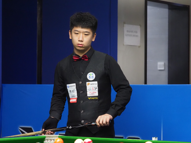 赛吸引了来 赛吸引了来