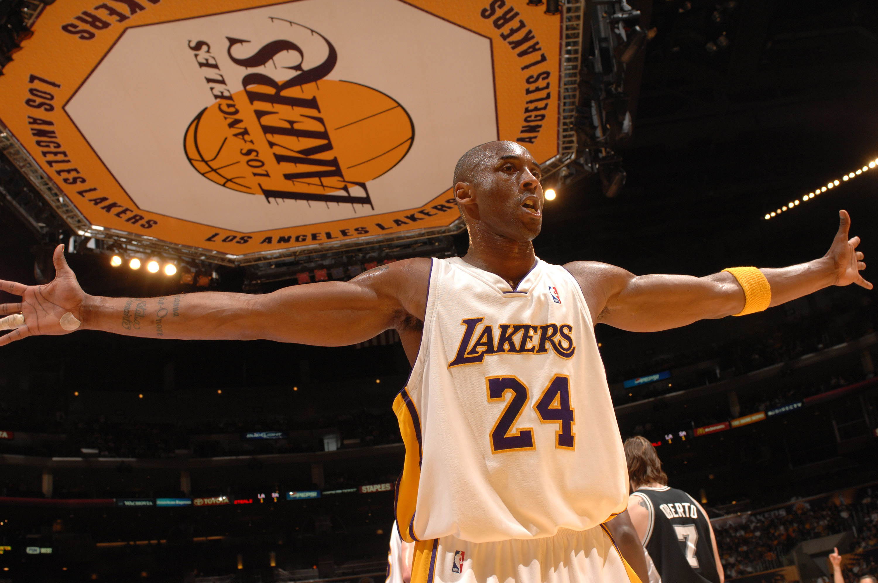 赛场上取得 赛场上取得