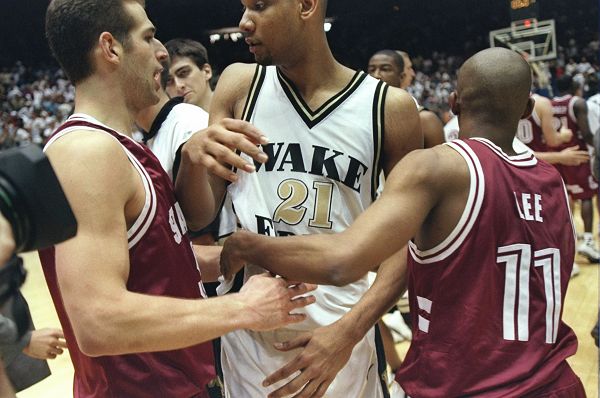 3亿美元来 3亿美元来