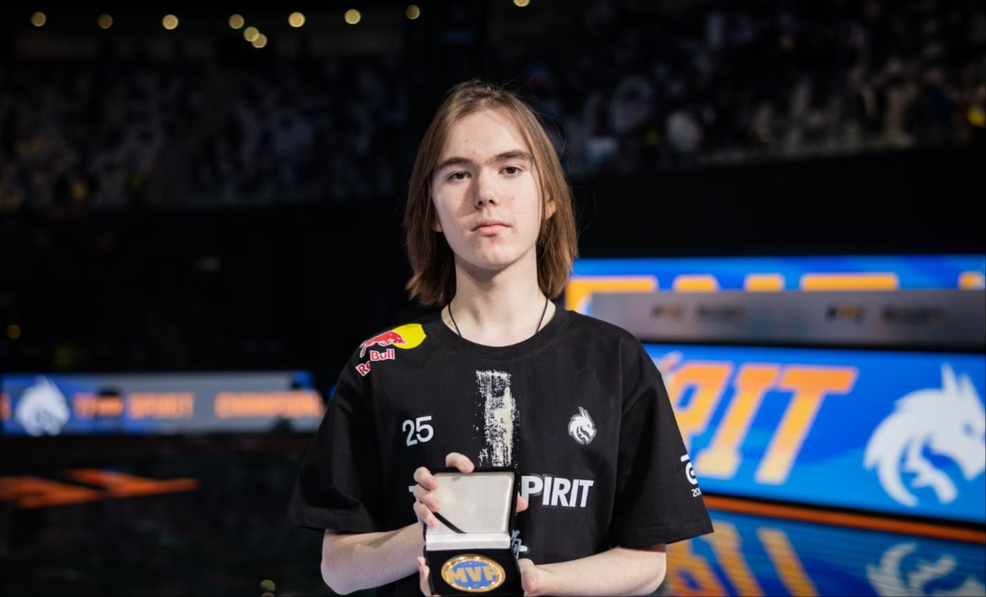 先锋与小龙 先锋与小龙