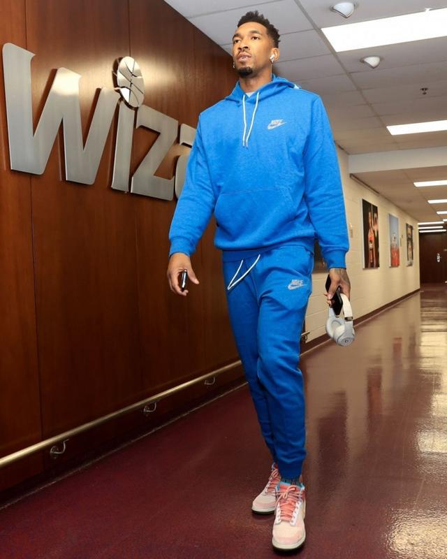 与小肌群预 与小肌群预